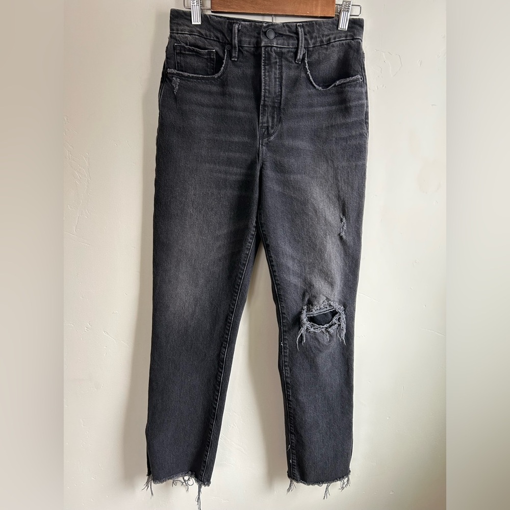 Like New Good American Black Distressed Straight Leg Jean